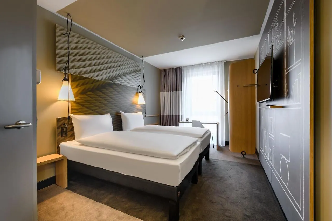 Ibis Regensburg Zentrum 3*,  Germany