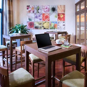 Lindner Am Michel, Part Of Jdv By Hyatt 4* Hamburg