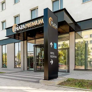 Plaza Premium 4* Munich
